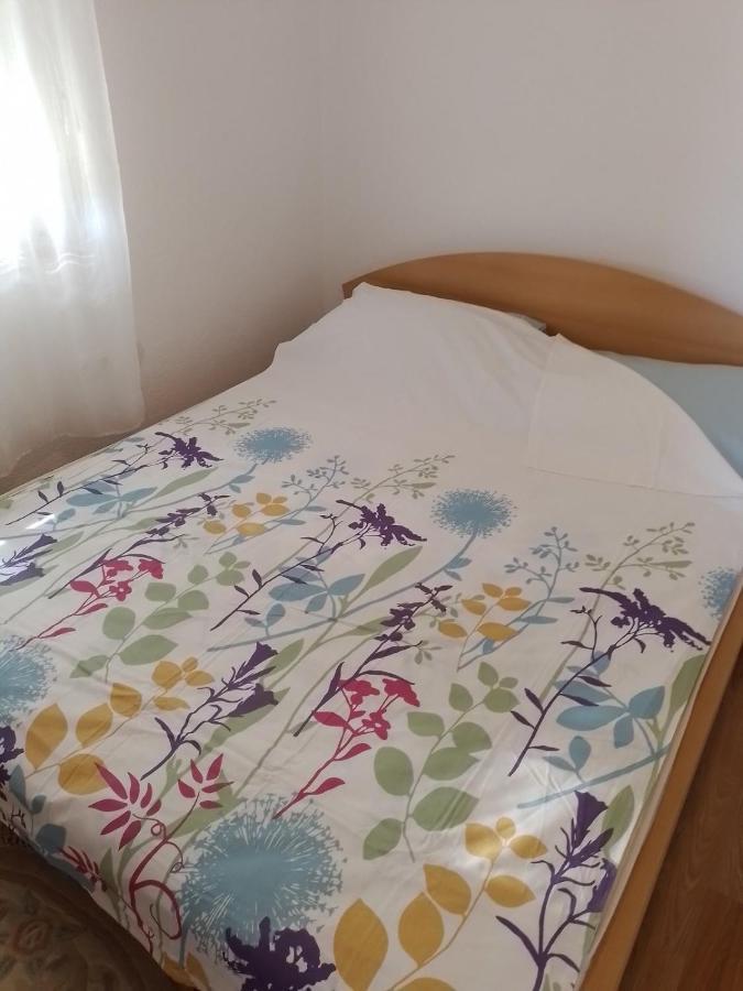 Apartments Zara Vir Kültér fotó