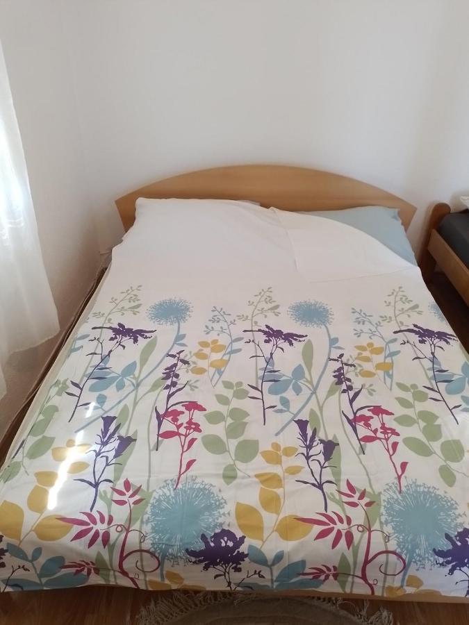 Apartments Zara Vir Kültér fotó